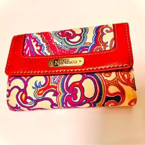 Like New Nine & Company Co Co. Pretty Multi Color Paisley Genuine Leather Wallet